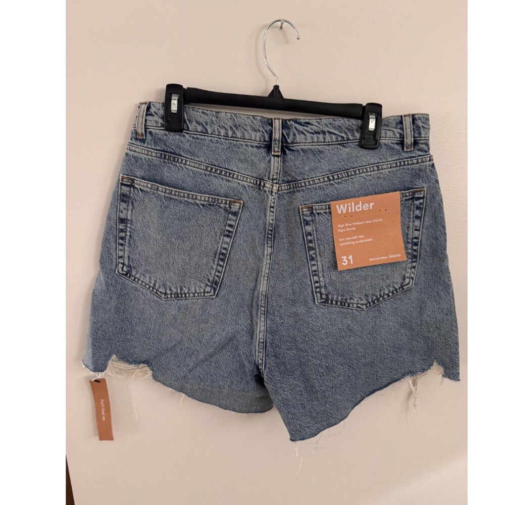 NWT Reformation High-Rise Wilder Jean Shorts in Atwood [31] - Picture 3 of 3